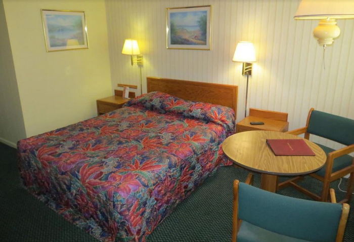 Starlite Motel - From Web Listing